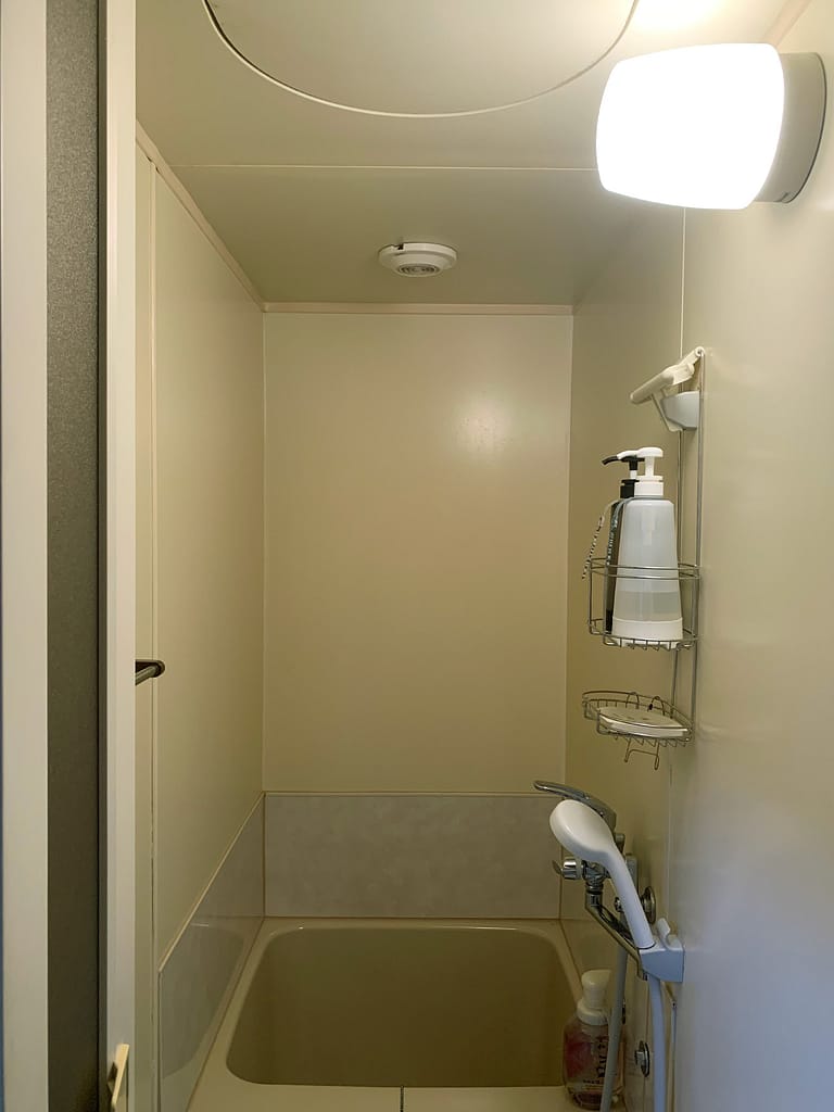 シャワールーム